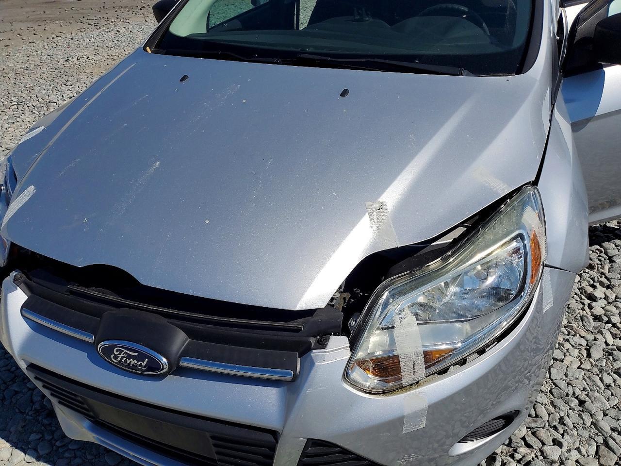 2014 Ford Focus s