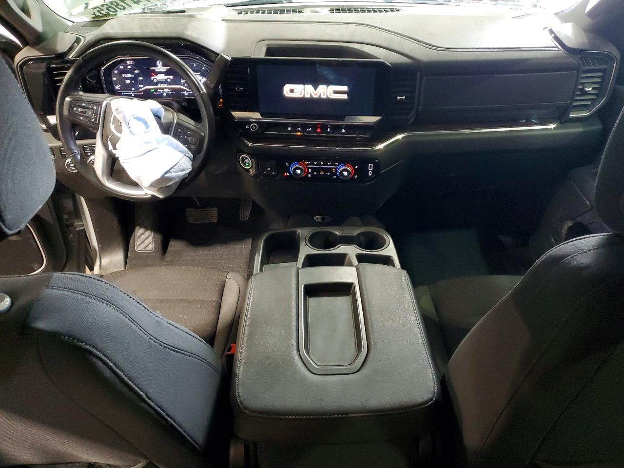 2024 GMC Sierra K2500 SLE