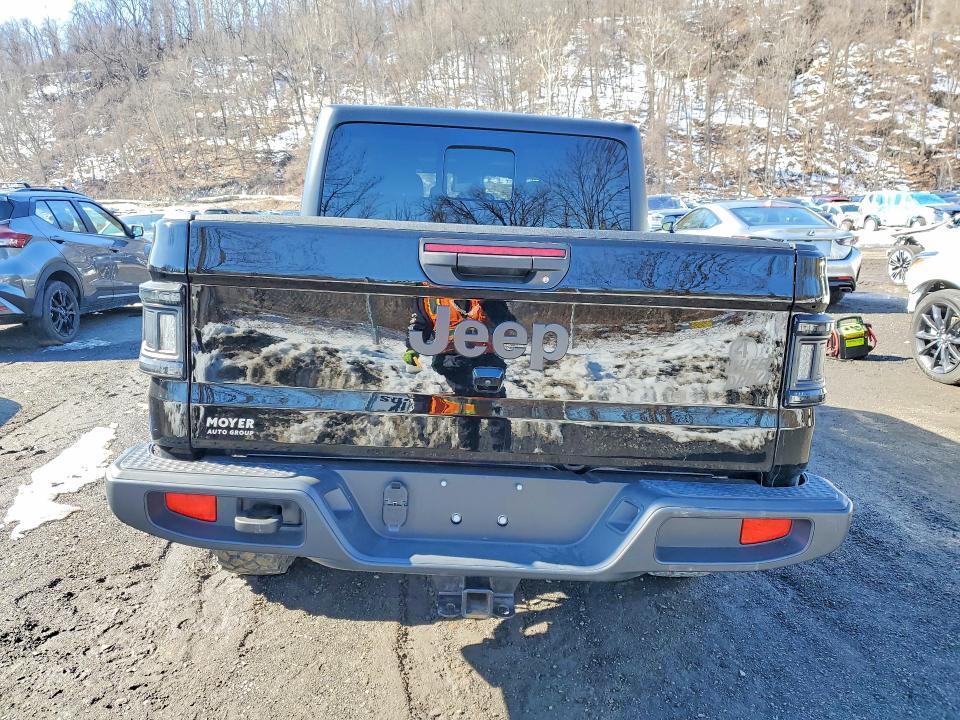 2025 Jeep Gladiator Sport