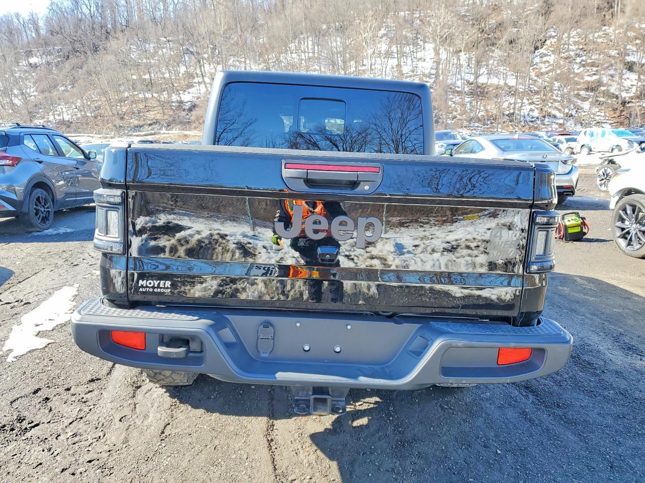 2025 Jeep Gladiator Sport