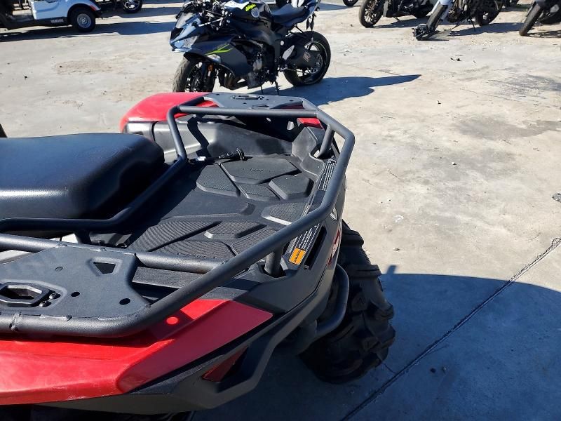 2023 Can-Am Outlander X MR 700