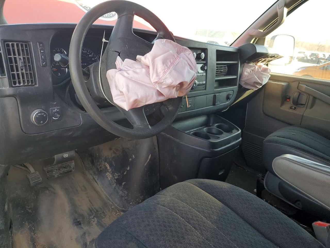 2018 GMC Savana G2500
