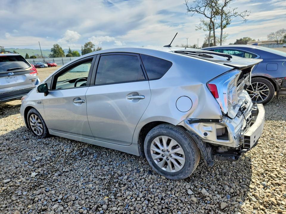 2014 Toyota Prius Plug-in