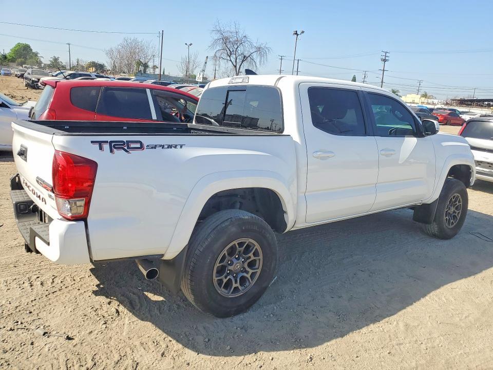 2017 Toyota Tacoma Double cab