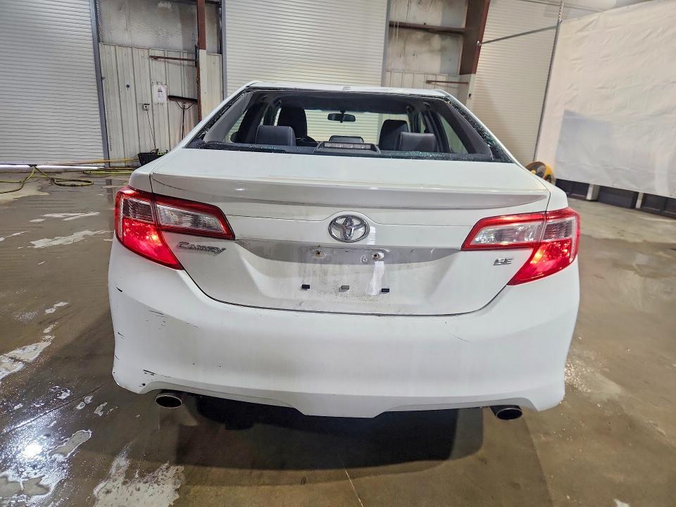 2012 Toyota Camry se V6