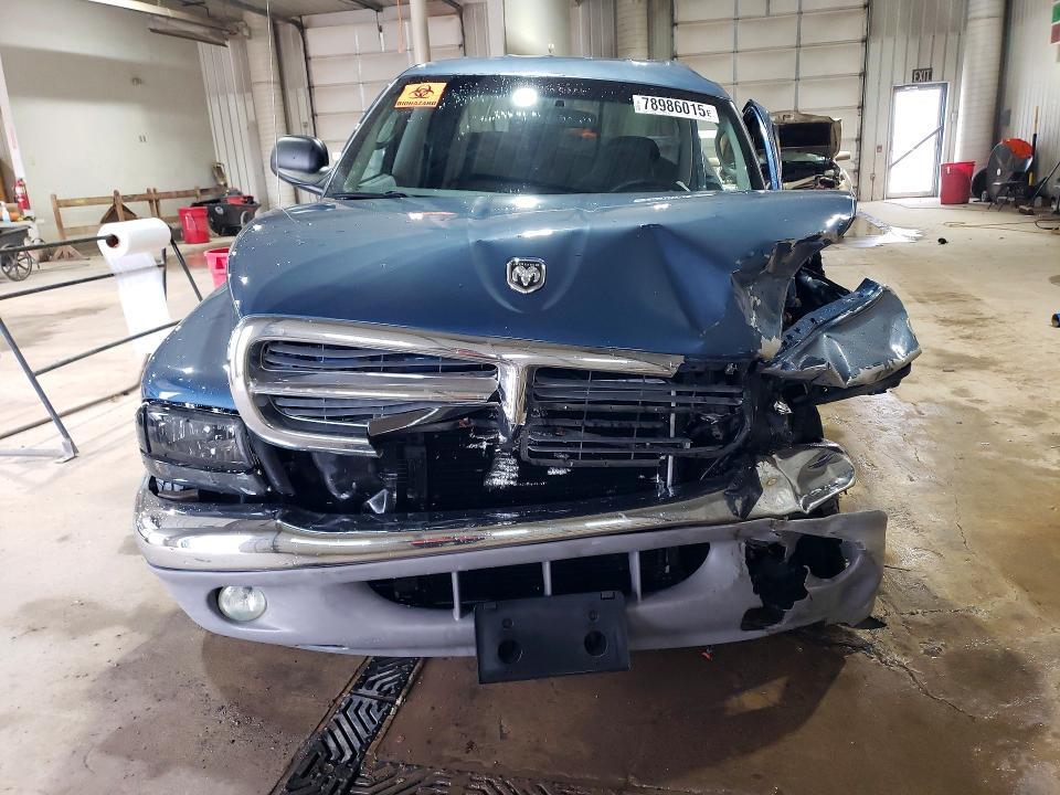 2004 Dodge Dakota Quad SLT