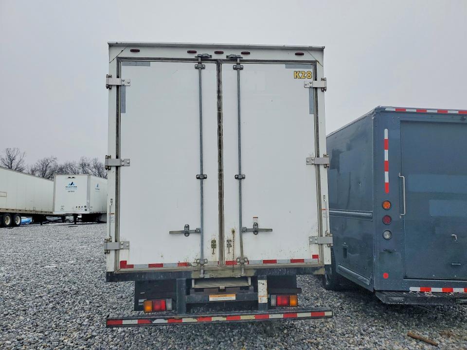 2016 Isuzu Npr hd