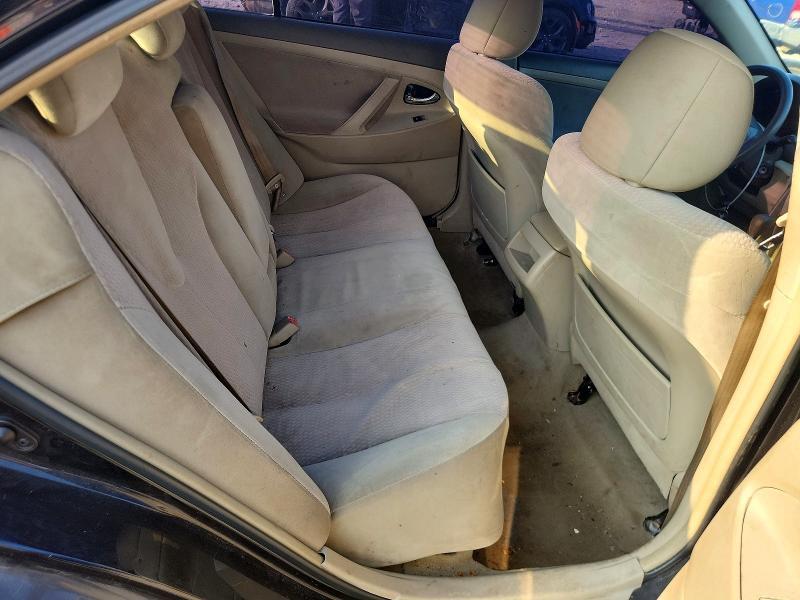 2011 Toyota Camry le