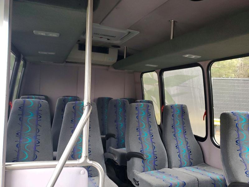 2015 Ford Econoline E350 Super Duty Cutaway Van