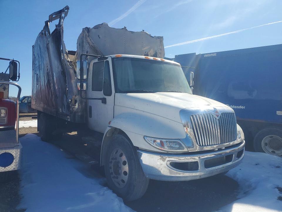 2017 International 4300 BOX Truck
