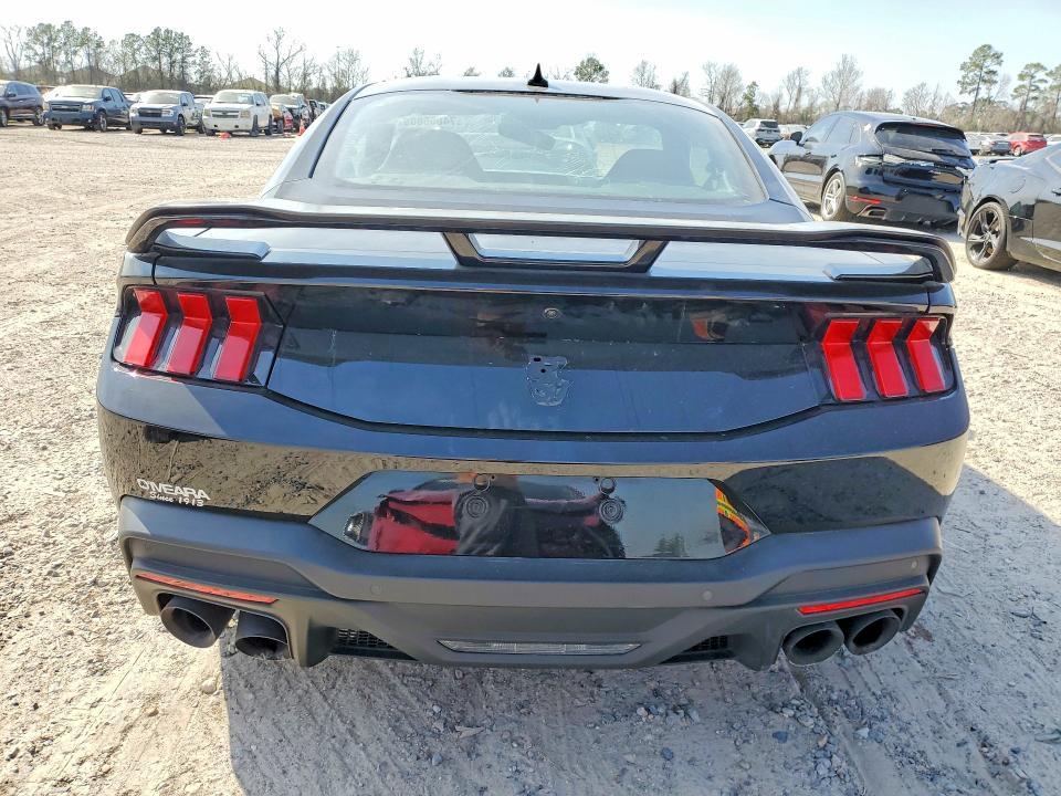 2025 Ford Mustang Dark Horse