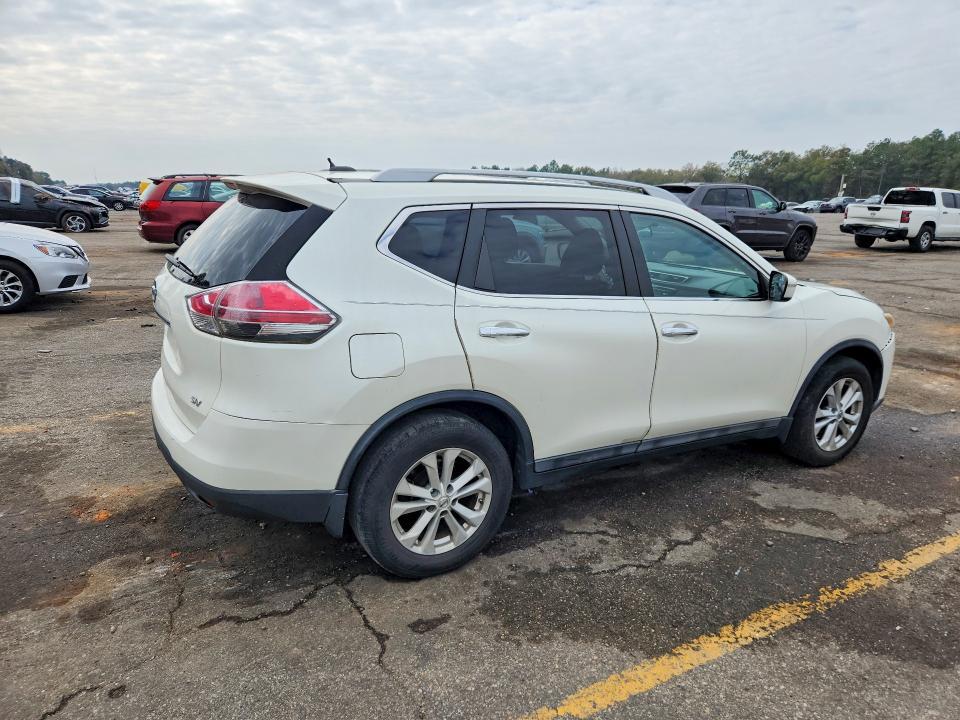 2015 Nissan Rogue sv