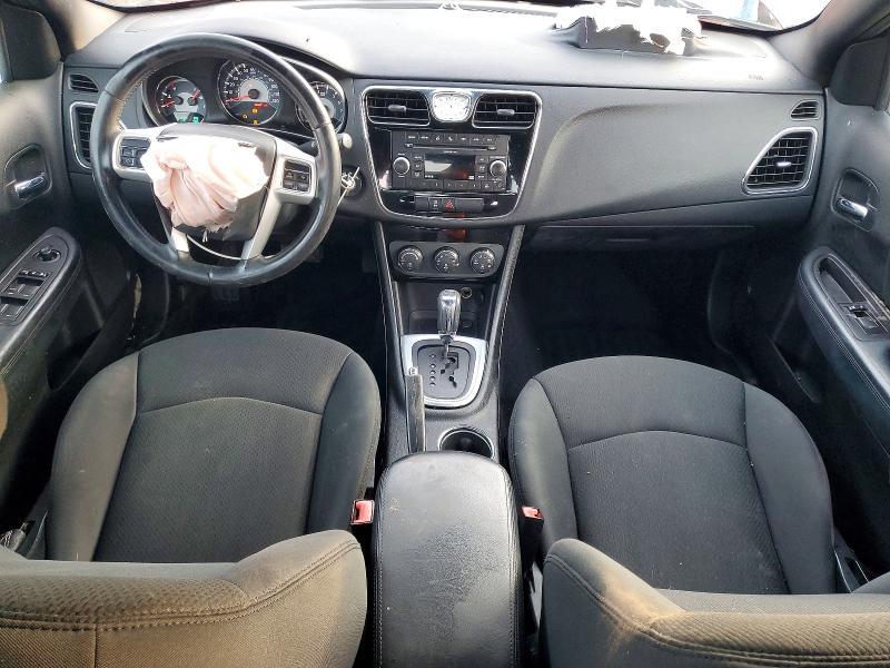 2011 Chrysler 200 Touring