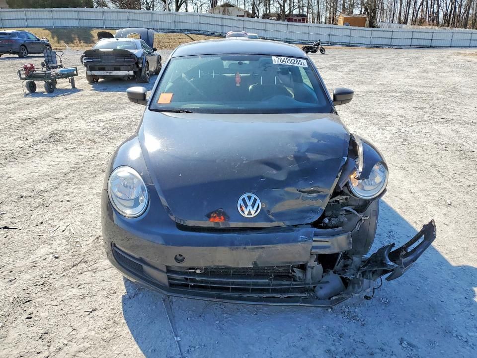 2013 Volkswagen Beetle