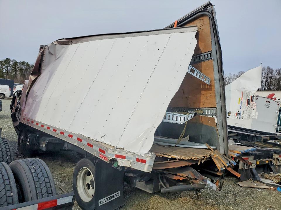 2020 Isuzu NQR BOX Truck