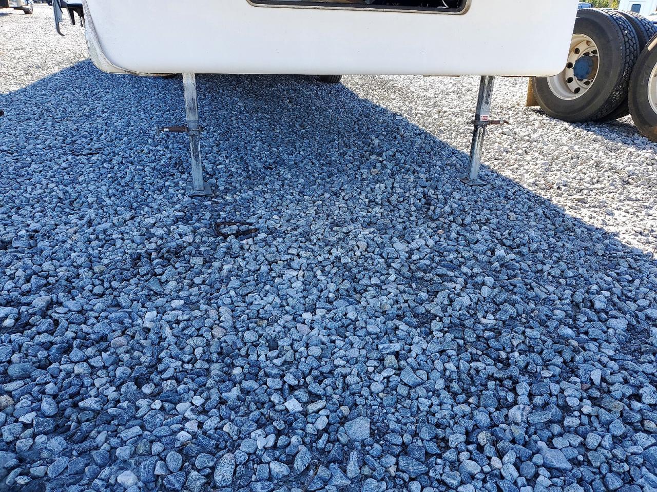 1999 Chal Lenger Camper