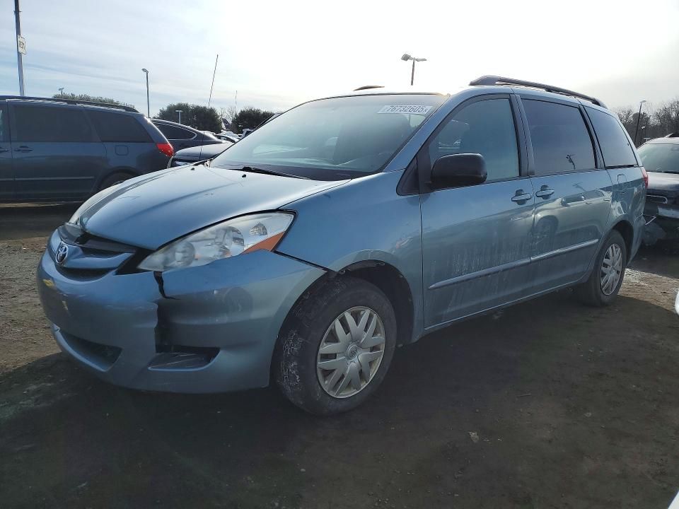 2009 Toyota Sienna ce