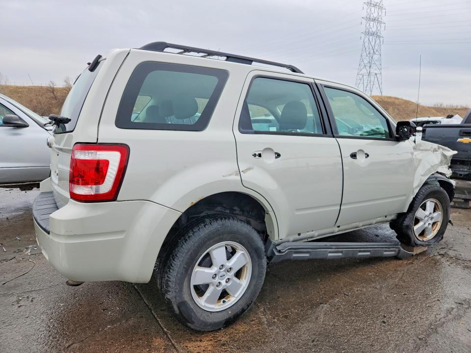 2009 Ford Escape xls