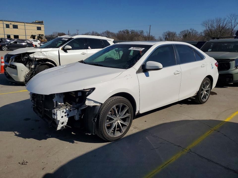 2017 Toyota Camry le