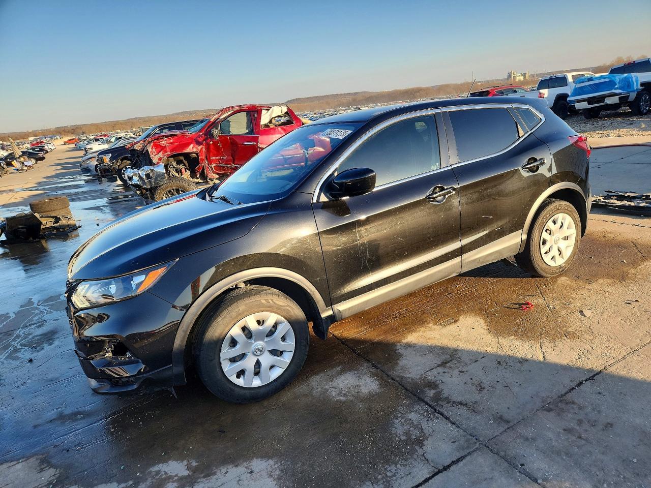 2020 Nissan Rogue Sport s