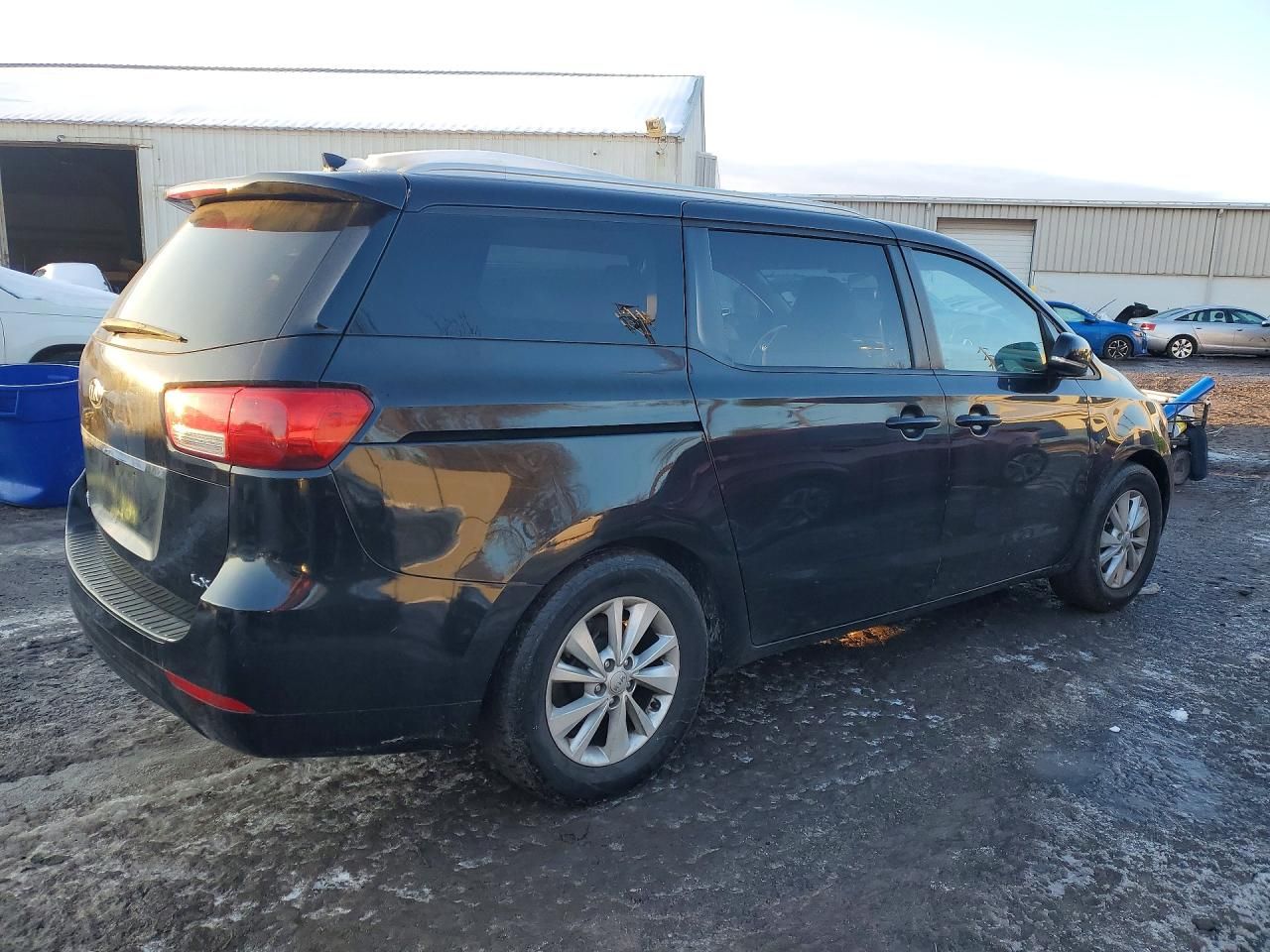 2016 KIA Sedona lx