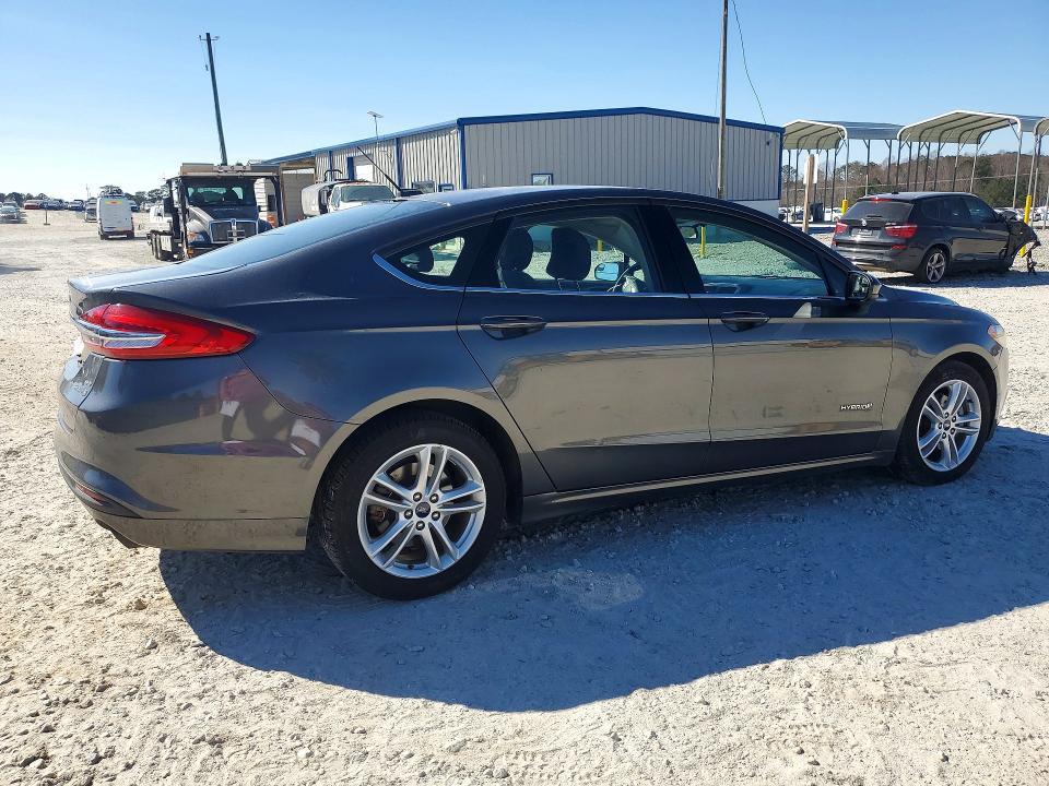 2018 Ford Fusion se Hybrid