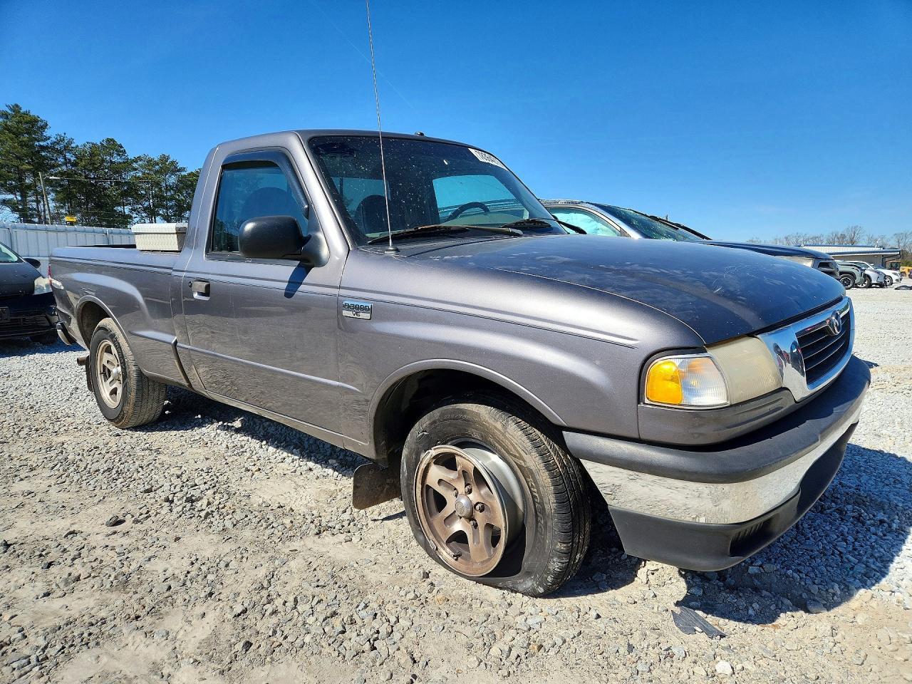 2000 Mazda B3000
