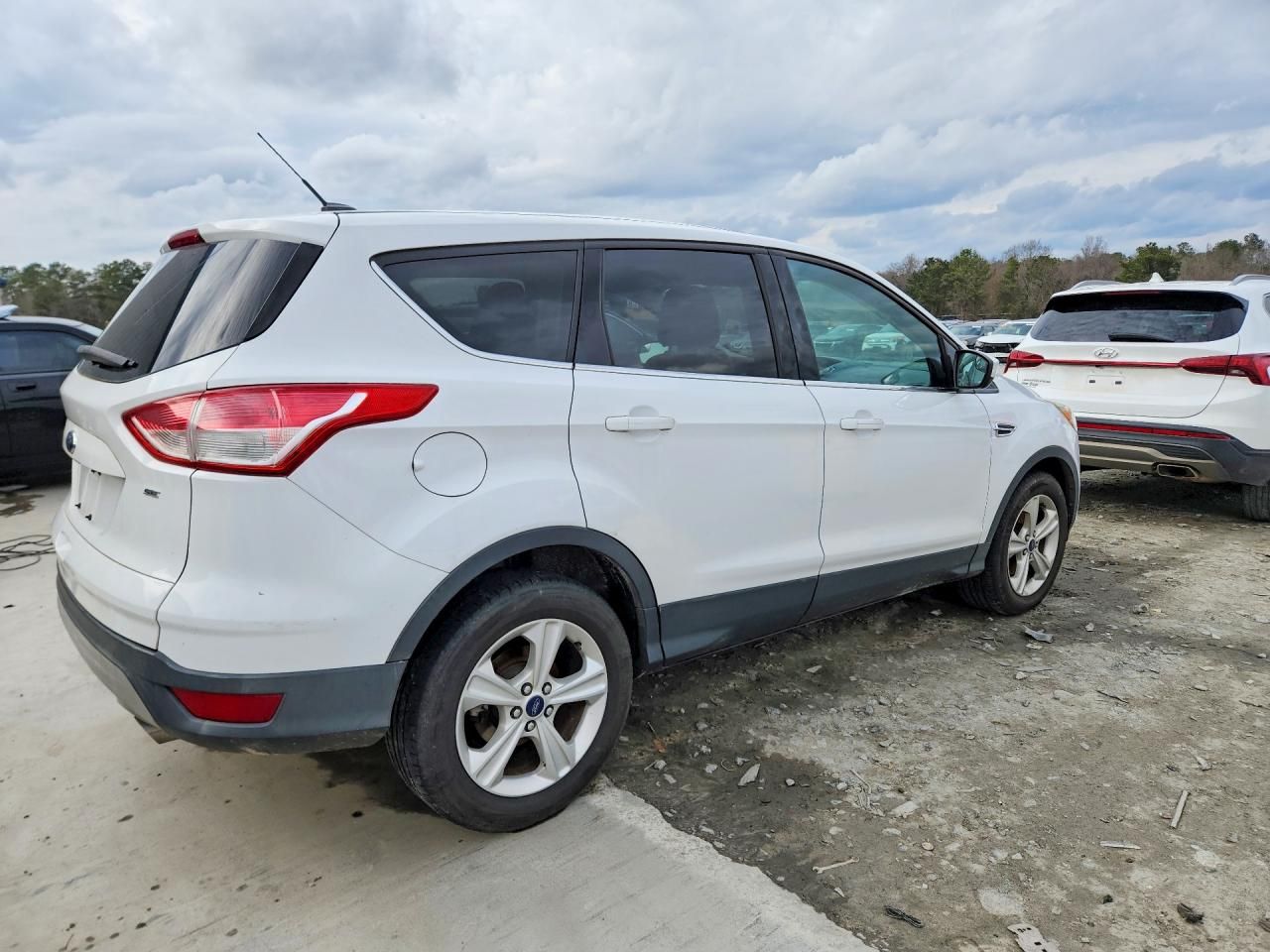 2015 Ford Escape se