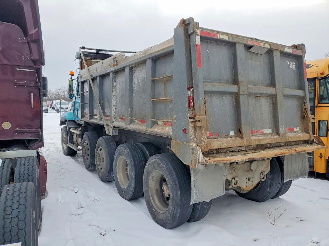 1996 Mack CL700 Dump Truck