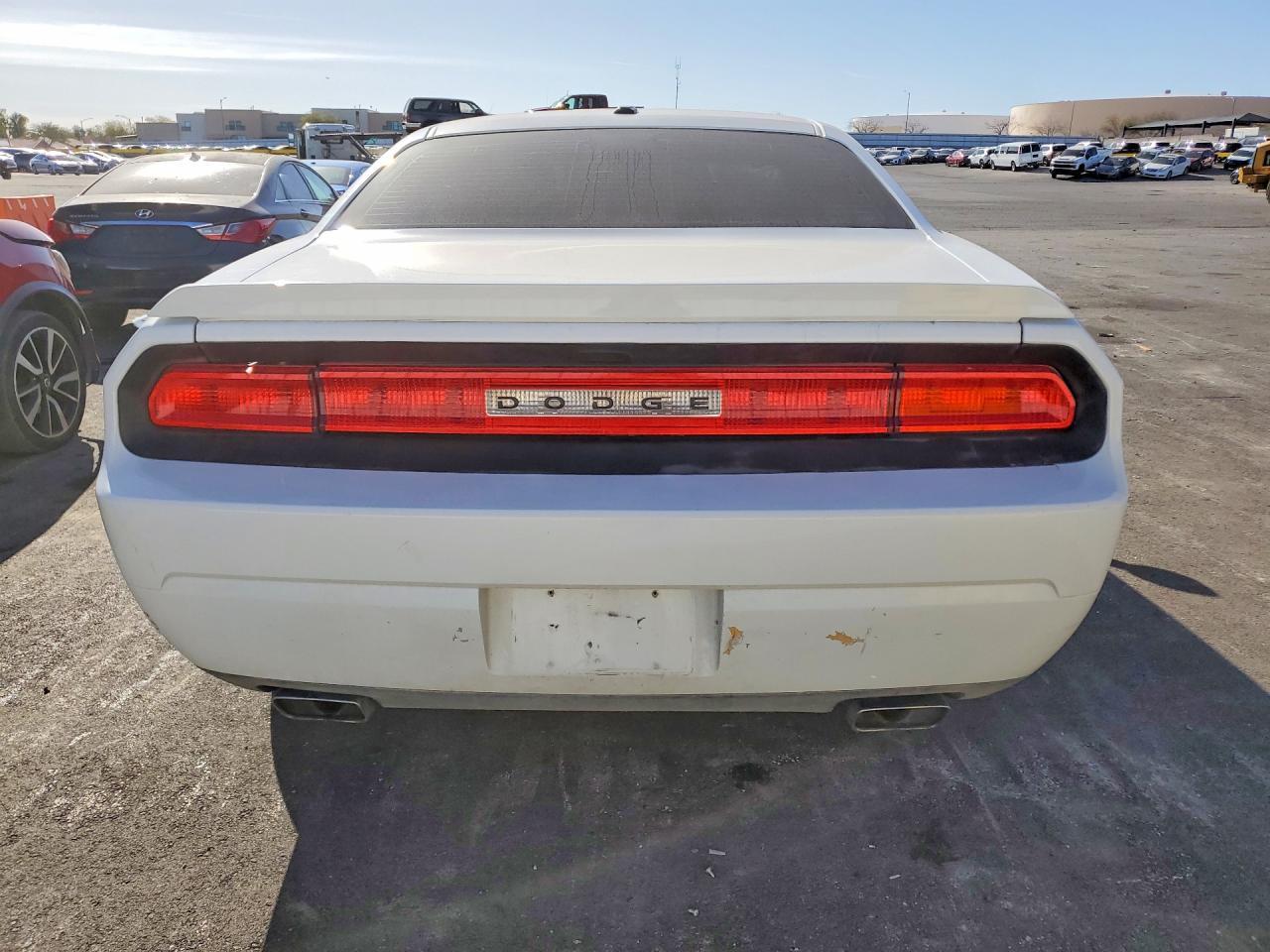 2013 Dodge Challenger sxt