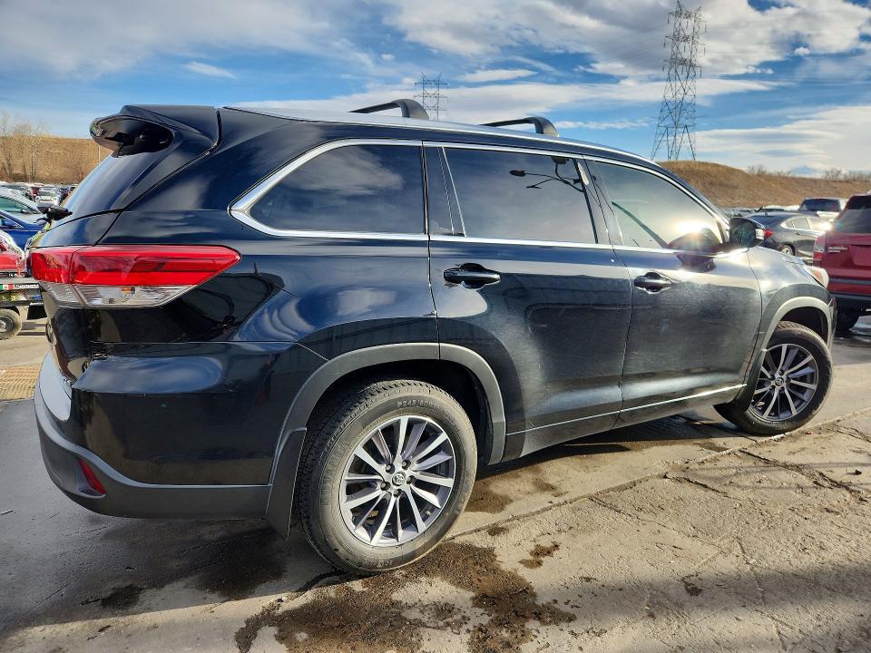 2018 Toyota Highlander xle