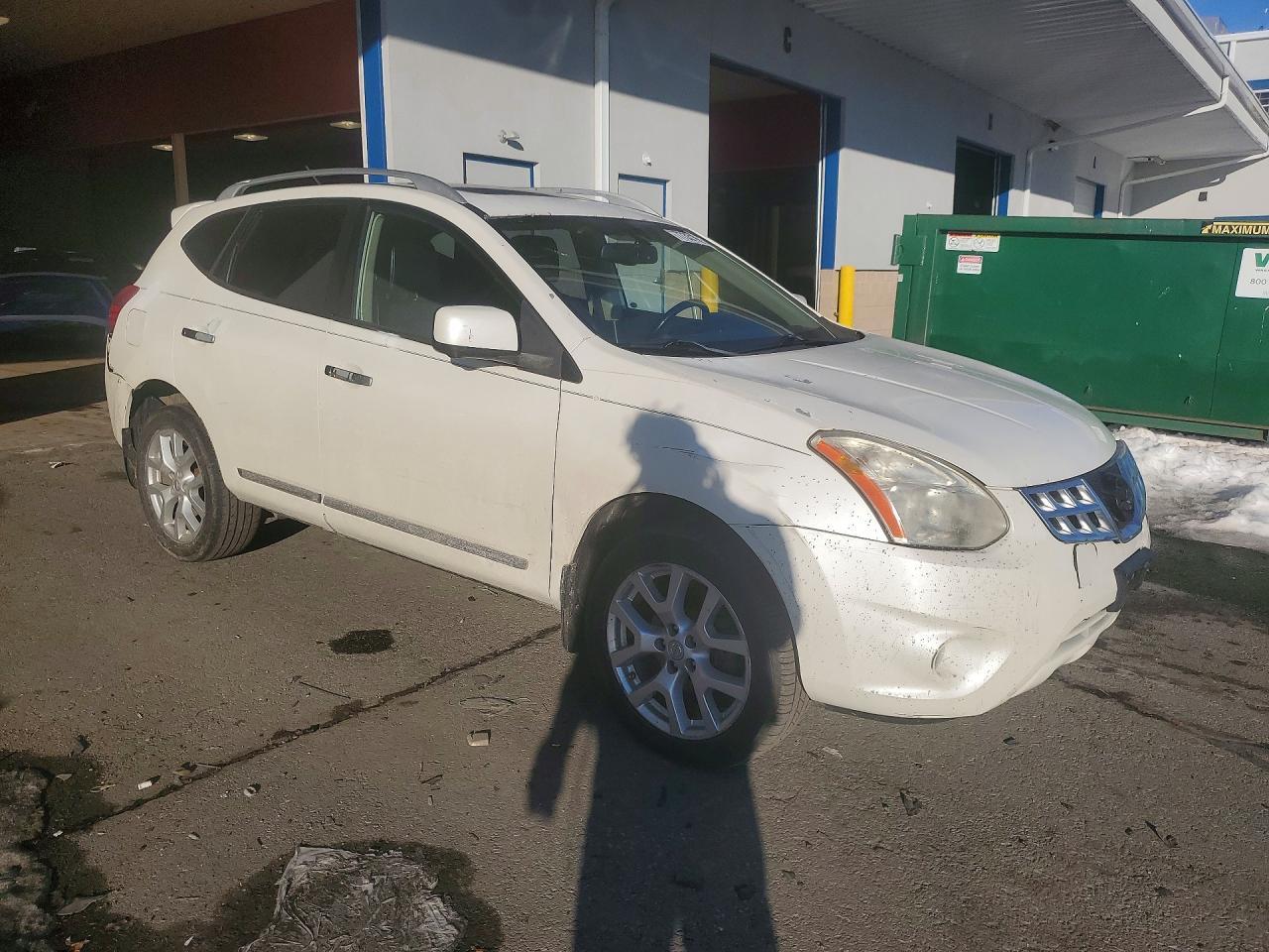 2012 Nissan Rogue s