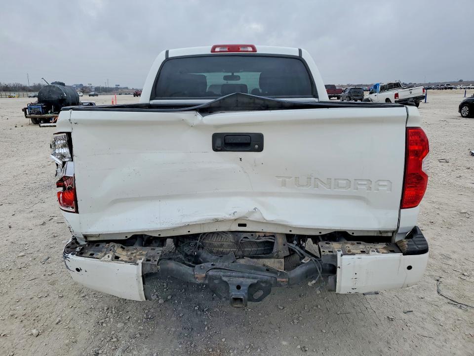 2017 Toyota Tundra Platinum