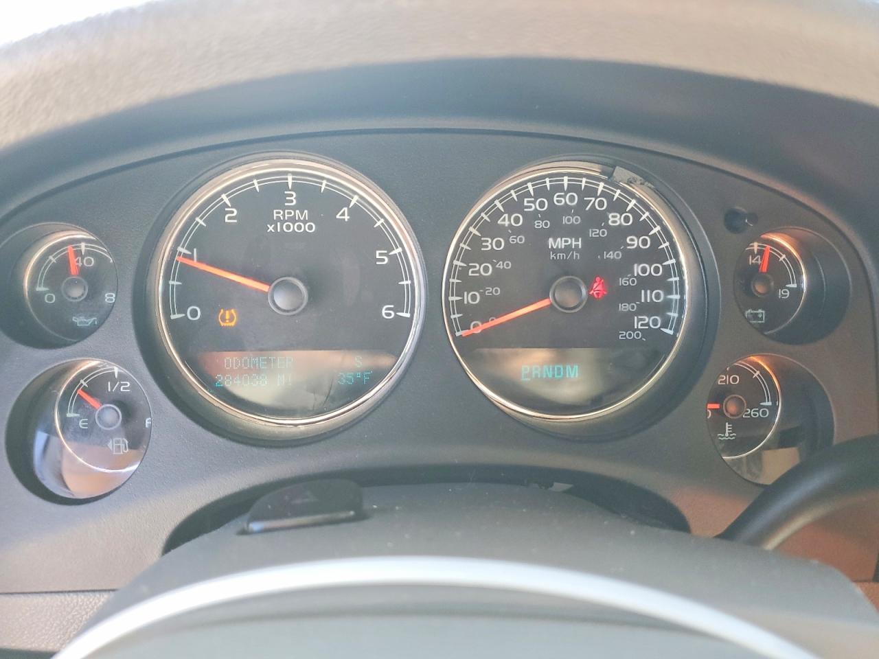 2009 Chevrolet Suburban C1500 ltz