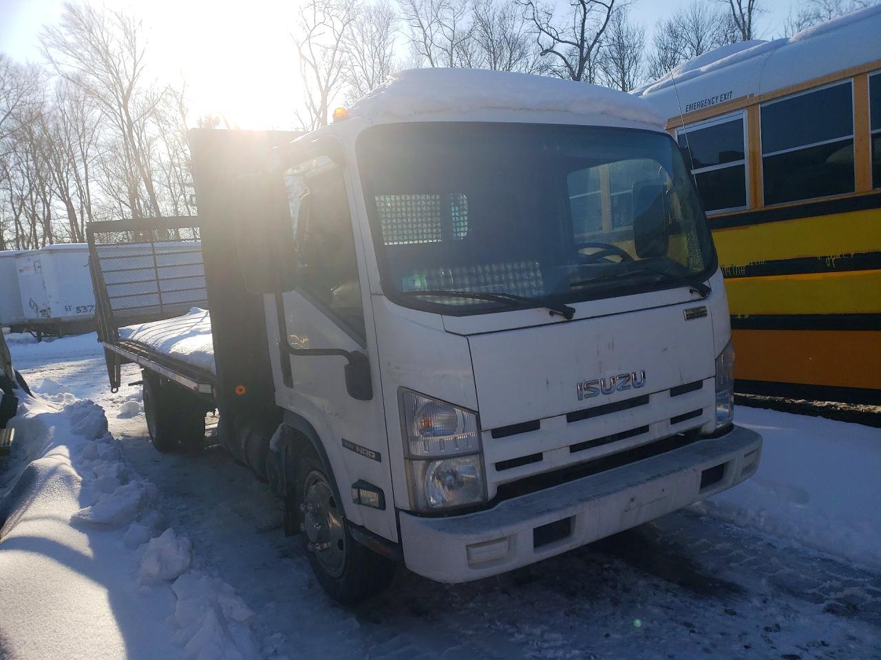 2010 Isuzu NQR Flatbed Truck