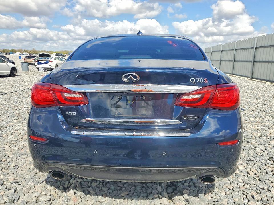 2018 Infiniti Q70 3.7 Luxe