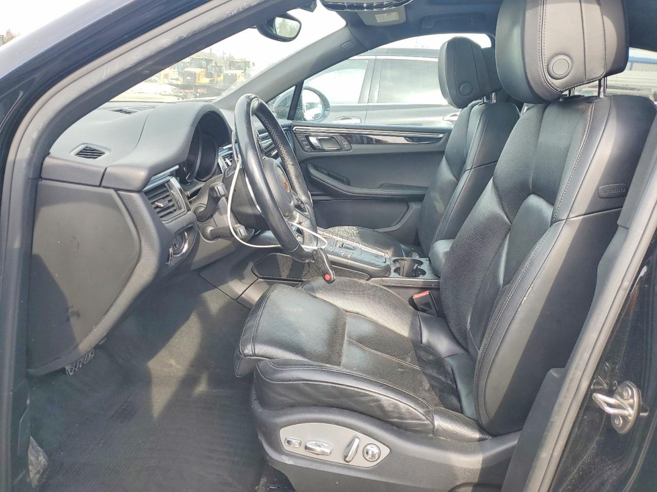 2018 Porsche Macan