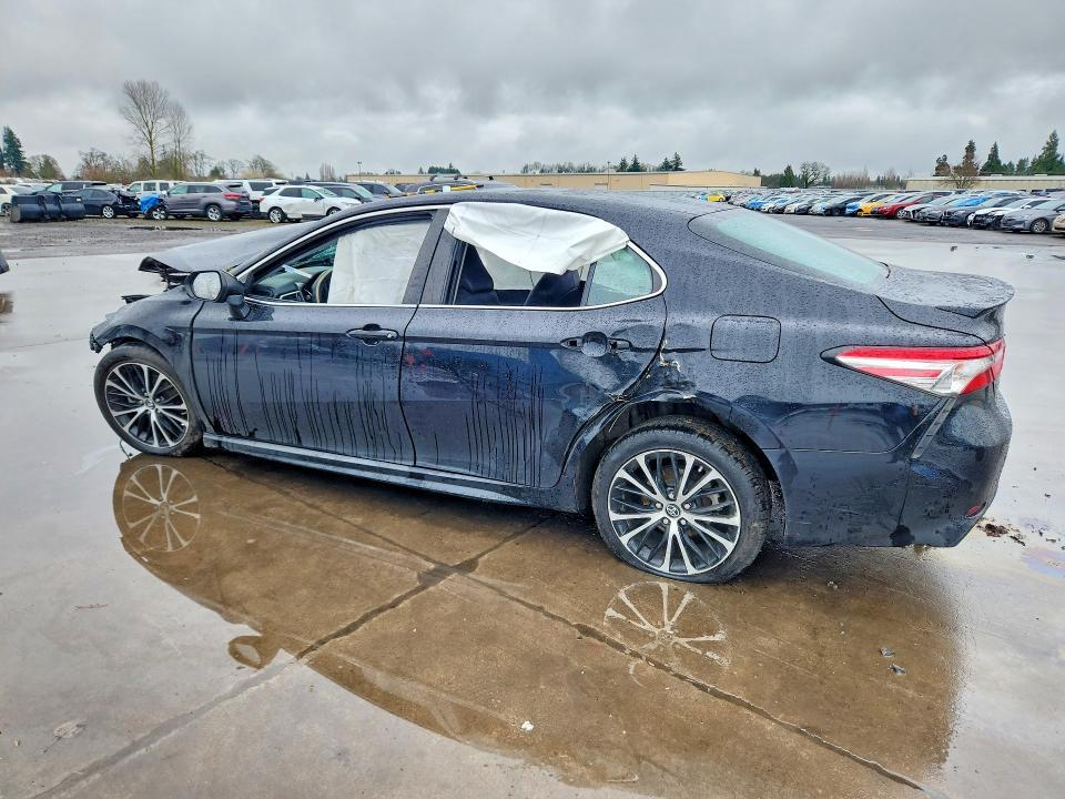 2018 Toyota Camry se