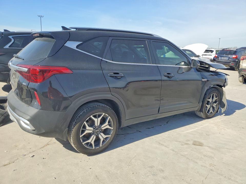 2021 KIA Seltos ex