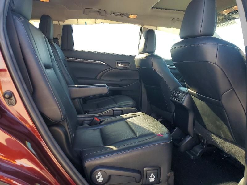 2016 Toyota Highlander Limited