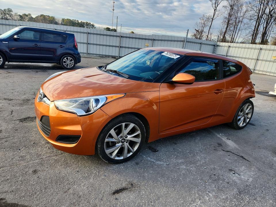 2016 Hyundai Veloster Base
