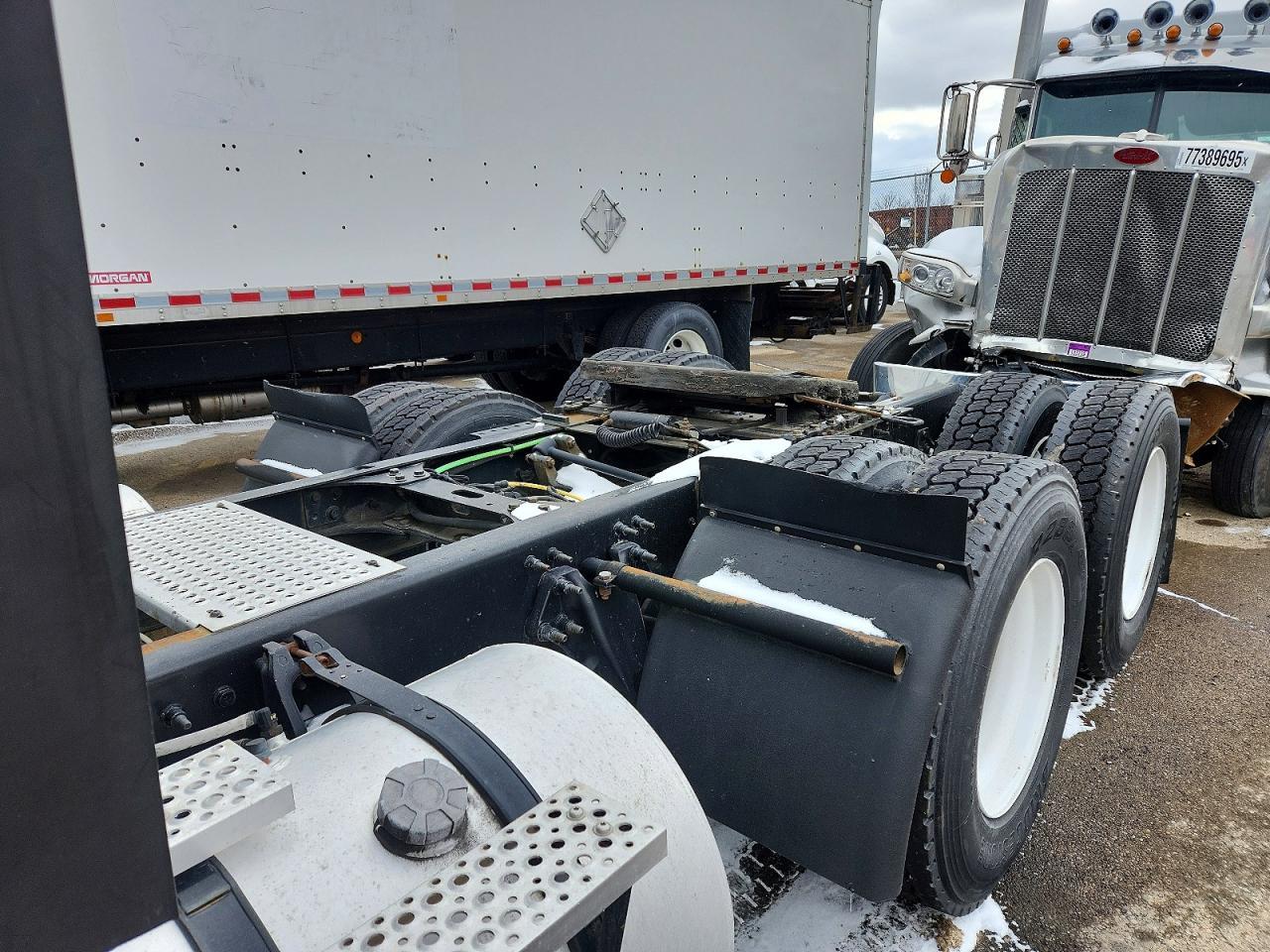 2017 International LF687 Semi Truck