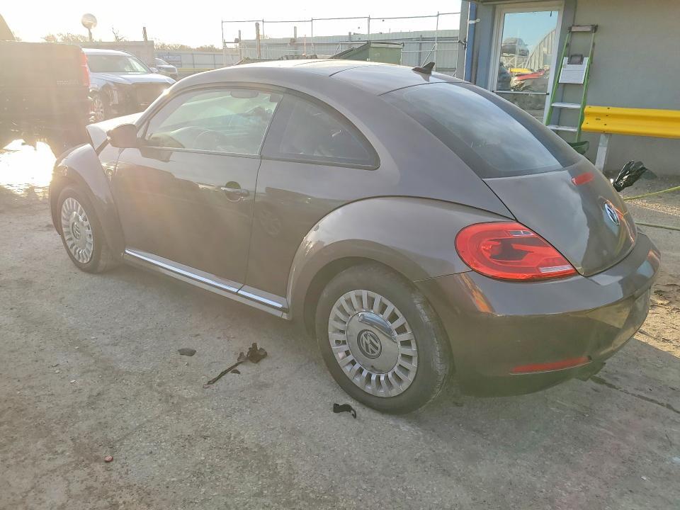 2013 Volkswagen Beetle