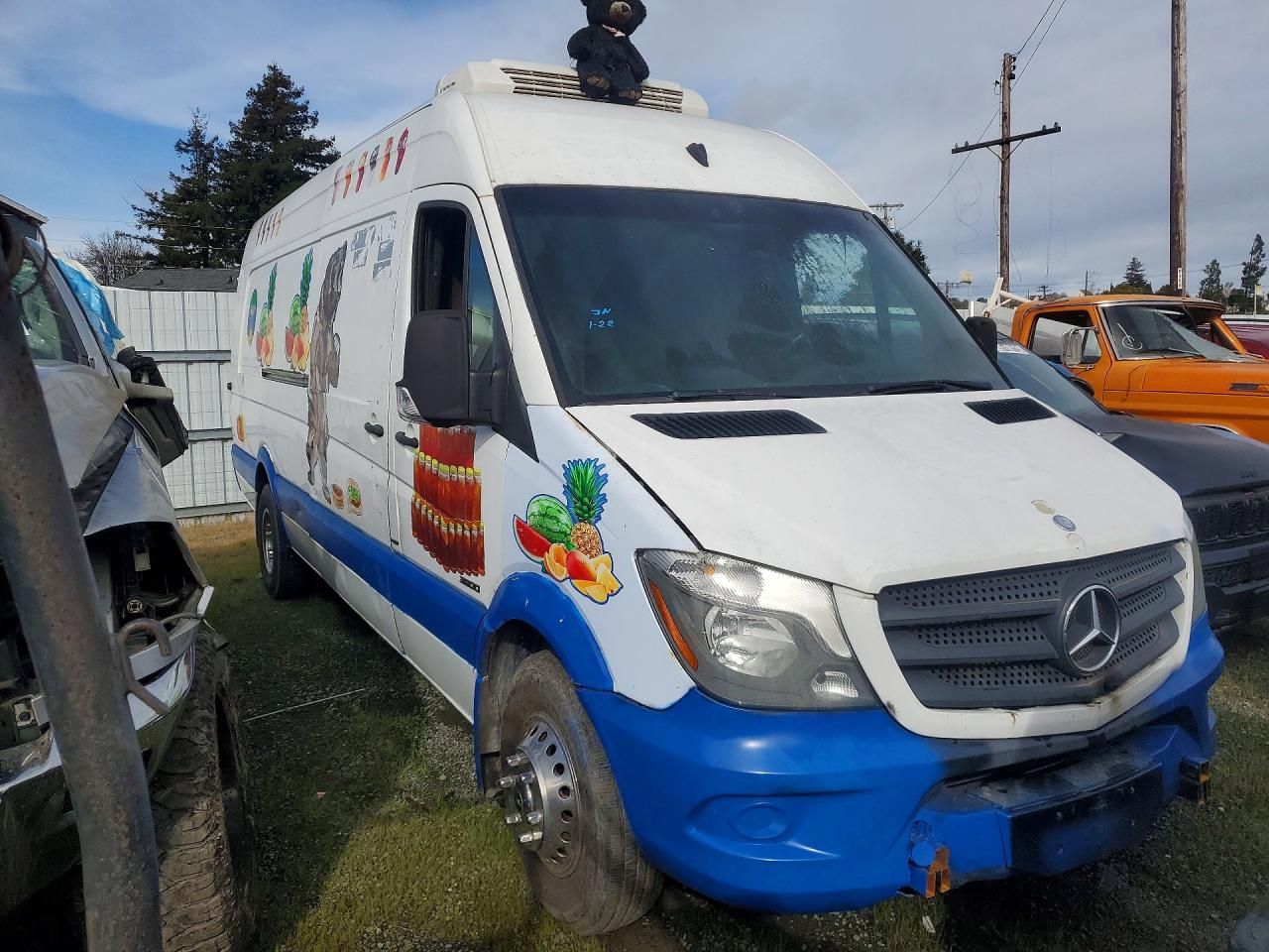 2015 Mercedes-Benz Sprinter 3500 Refrigerated Delivery Van