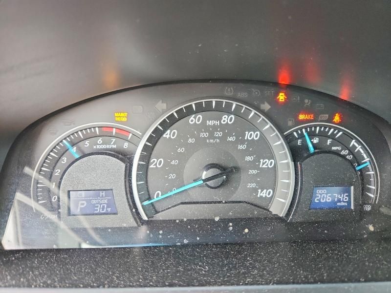 2013 Toyota Camry le