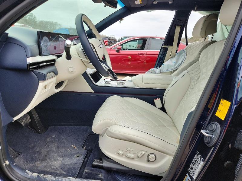 2025 Genesis Gv80