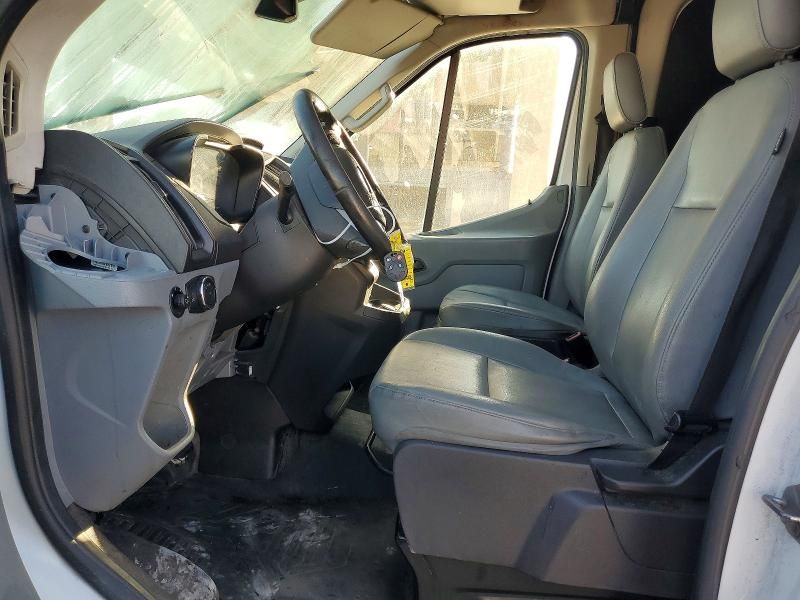 2017 Ford Transit van T-150 me