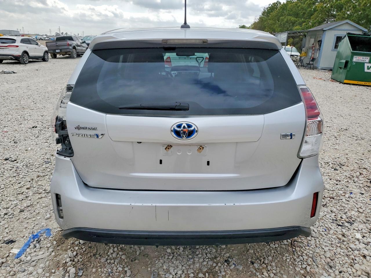 2017 Toyota Prius v Four
