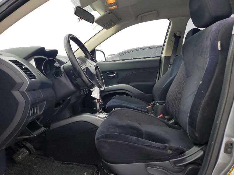 2013 Mitsubishi Outlander es