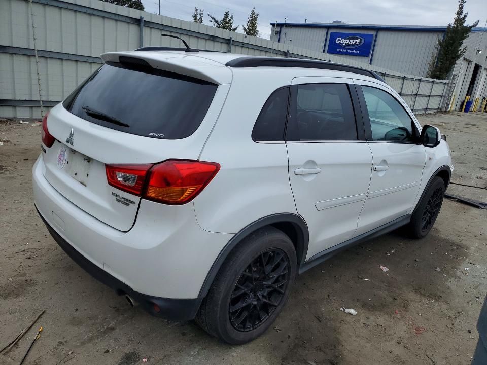 2014 Mitsubishi Outlander Sport se